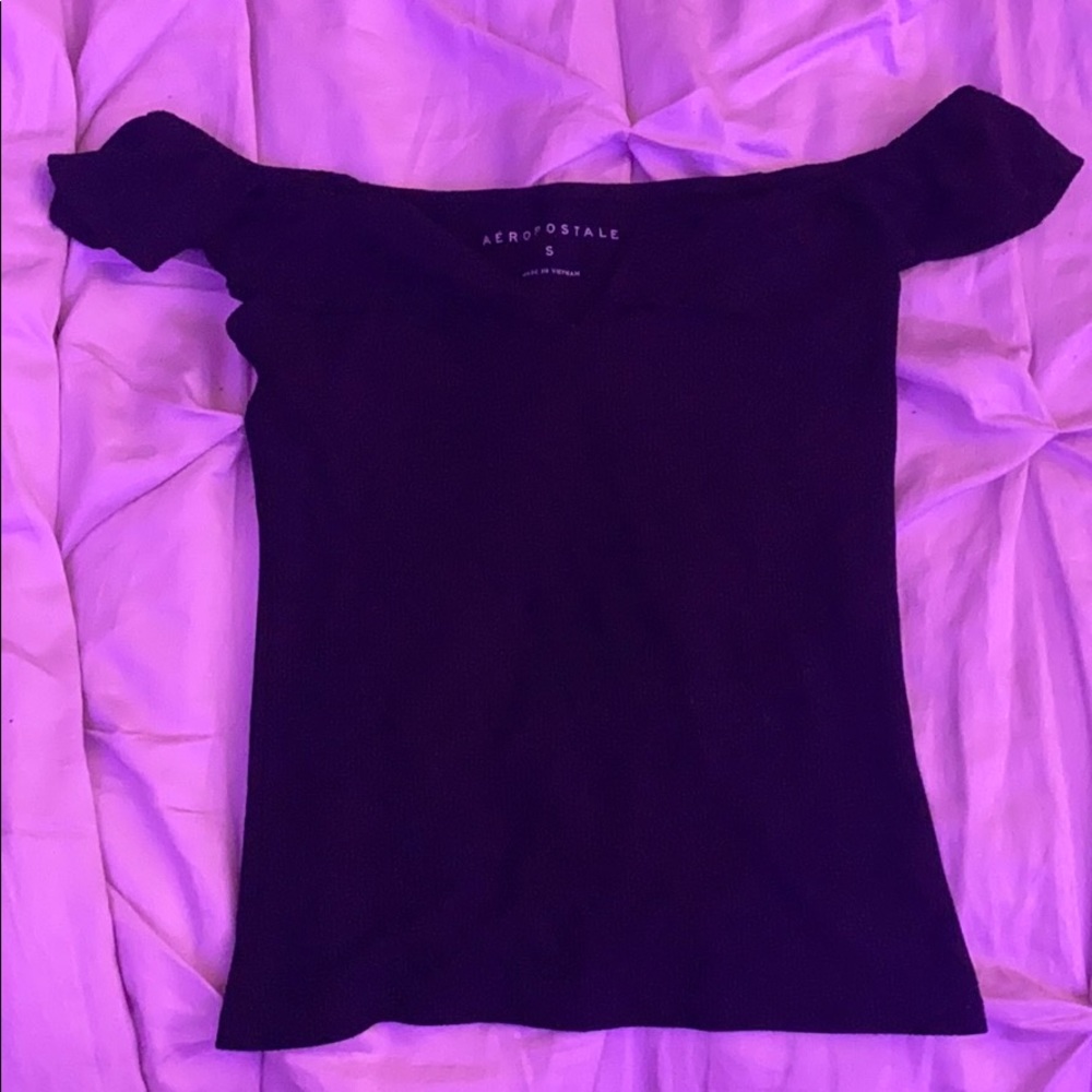 Black sorta cropped